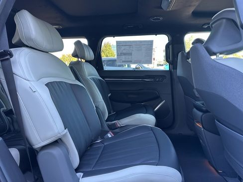 New 2026 Kia EV9 GT-Line image 16