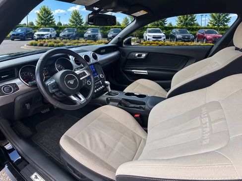 Used 2020 Ford Mustang GT w/ Equipment Group 301A RWD image 17