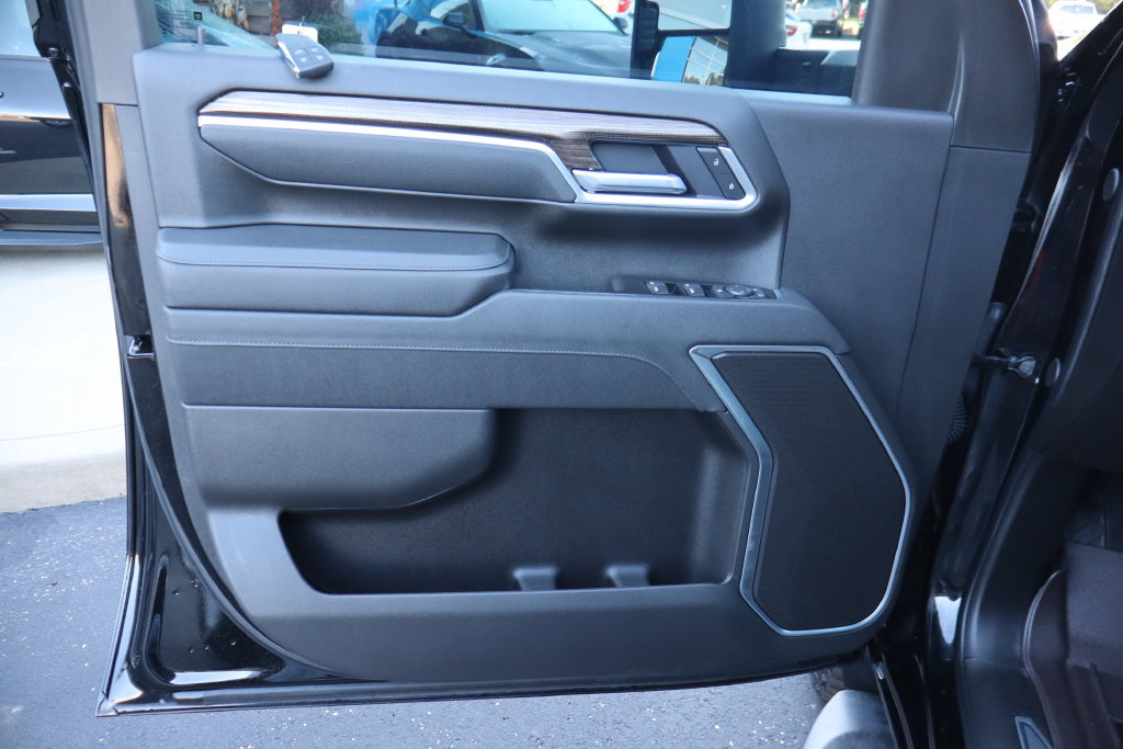 Used 2026 Chevrolet Silverado 3500 LT AWD/4WD image 19