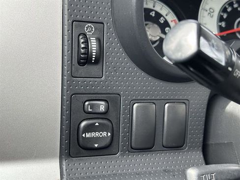 Used 2007 Toyota FJ Cruiser 4WD image 14