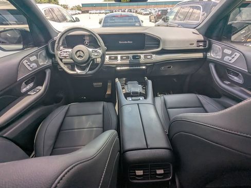 Certified 2022 Mercedes-Benz GLS 450 4MATIC w/ AMG Line Exterior image 2