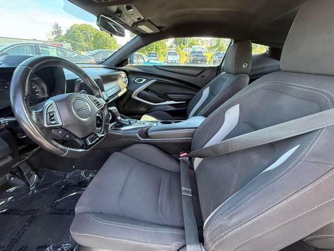 Used 2020 Chevrolet Camaro LT w/ RS Package RWD image 8