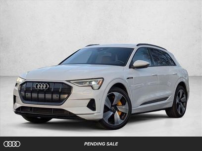 Used 2022 Audi e-tron Premium Plus w/ Premium Plus Package