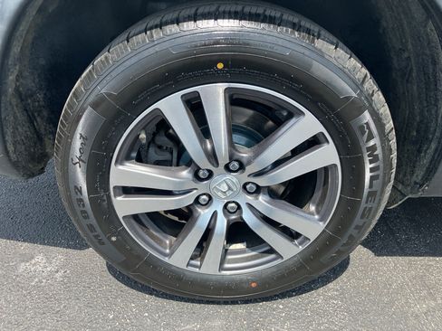 Used 2018 Honda Pilot EX image 8