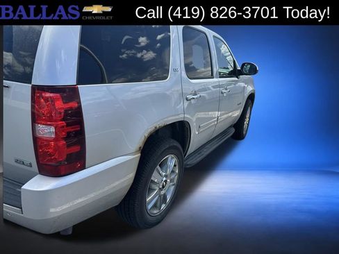 Used 2010 Chevrolet Tahoe LTZ AWD/4WD image 3