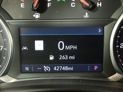 Used 2020 Chevrolet Equinox LT AWD/4WD image 25