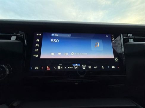 New 2025 Lincoln Navigator Reserve w/ Jet Appearance Package image 16