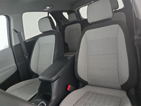 Used 2022 Chevrolet Equinox LS w/ LS Convenience Package image 24