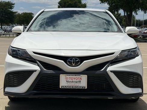 Used 2023 Toyota Camry SE w/ Convenience Package FWD image 8