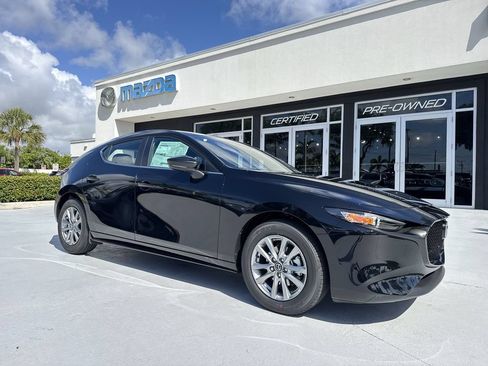 New 2026 MAZDA MAZDA3 s FWD image 22