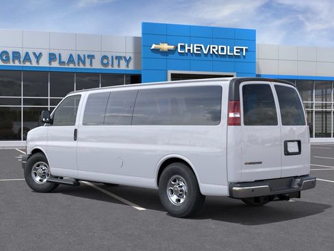 New 2026 Chevrolet Express 3500 LS w/ Chrome Appearance Package RWD image 3