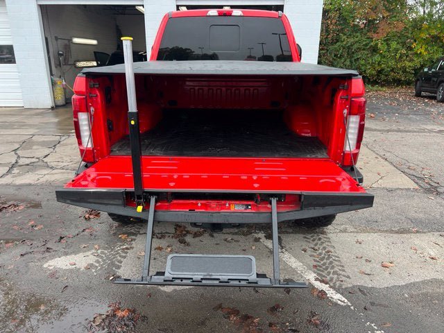 Used 2019 Ford F350 Lariat w/ Lariat Ultimate Package AWD/4WD image 7