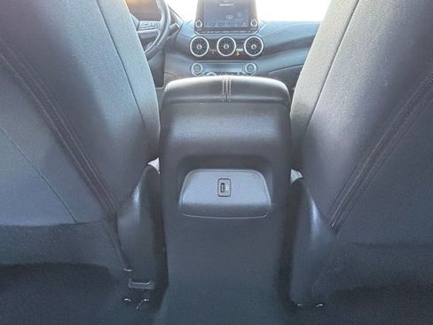 Used 2023 Nissan Sentra SR w/ Trunk Package image 16