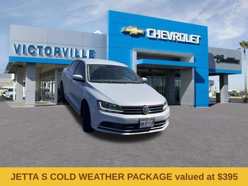 Used 2017 Volkswagen Jetta S w/ Jetta S Cold Weather Package FWD image 3