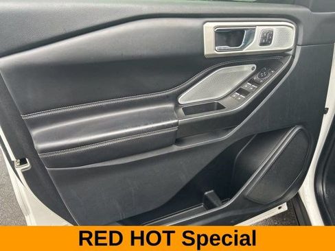 Used 2020 Ford Explorer ST w/ Premium Technology Package AWD/4WD image 12