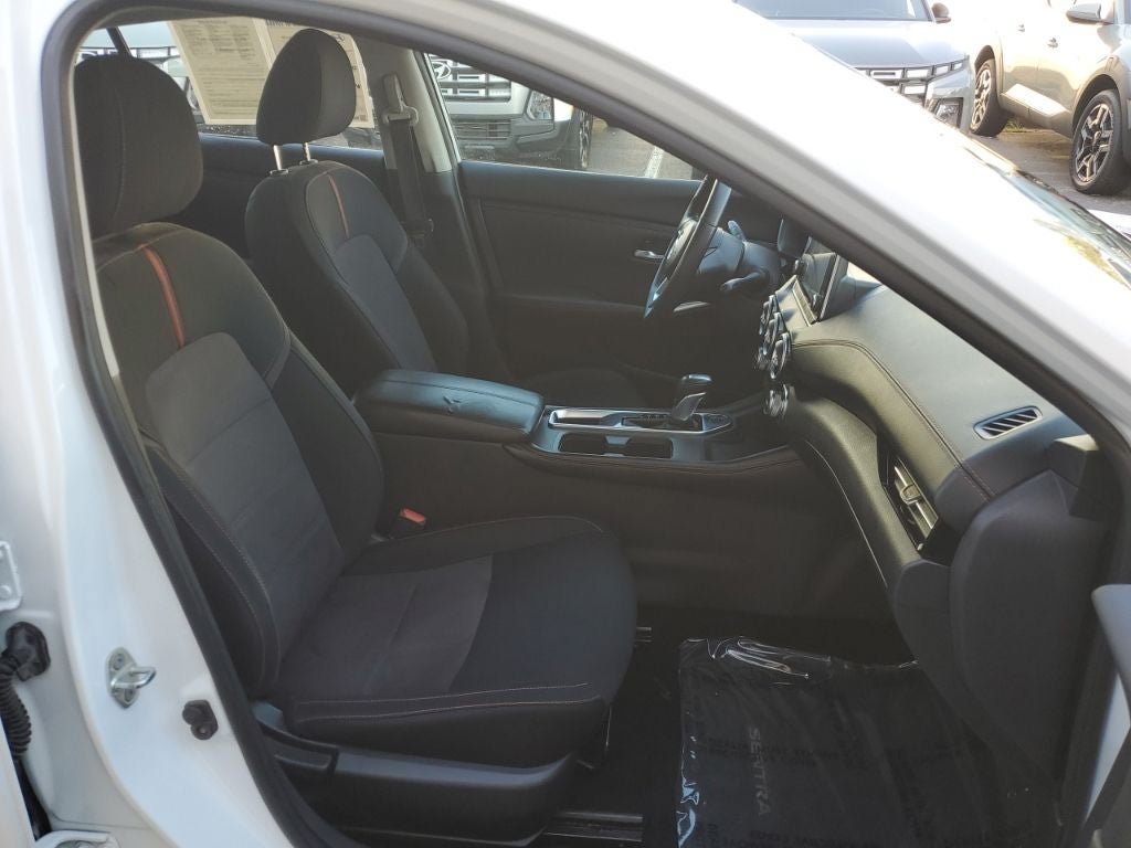 Used 2020 Nissan Sentra SR w/ Electronics Package FWD image 40