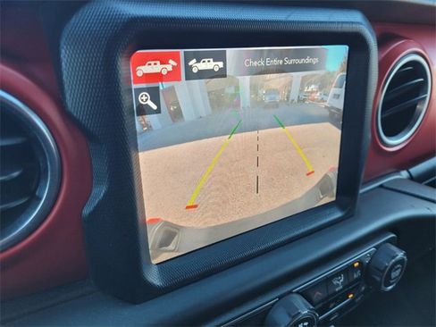Used 2020 Jeep Gladiator Rubicon image 33