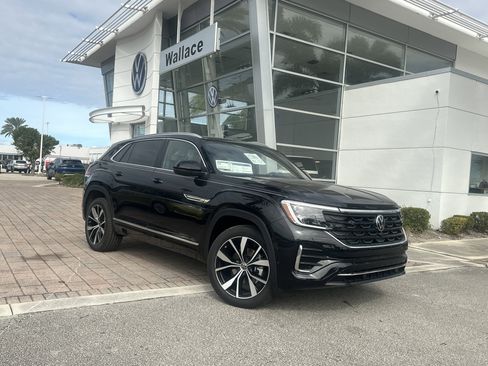 New 2026 Volkswagen Atlas Cross Sport SEL Premium R-Line image 1