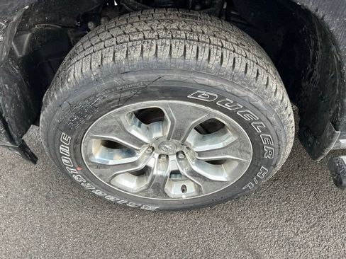 Used 2023 RAM 1500 Big Horn AWD/4WD image 8