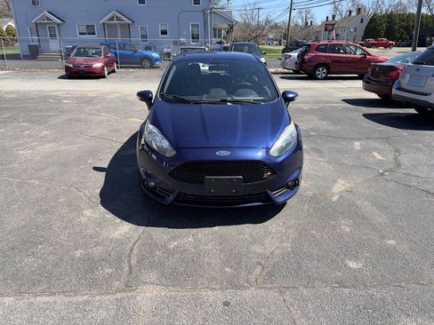 Used 2016 Ford Fiesta ST FWD image 3