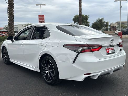 Certified 2023 Toyota Camry SE image 5