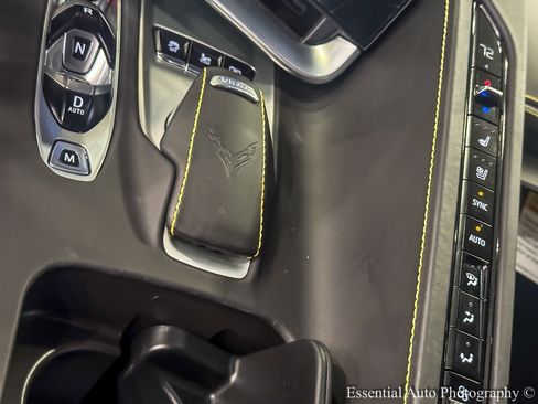 Used 2024 Chevrolet Corvette Stingray Premium Conv w/ Z51 Performance Package image 19