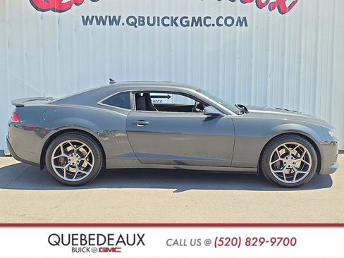 Used 2014 Chevrolet Camaro SS w/ RS Package RWD image 8