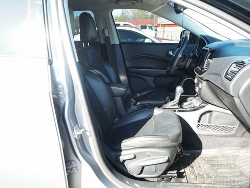 Used 2019 Jeep Compass Limited w/ Safety & Security Group image 31