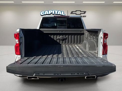 Used 2022 Chevrolet Silverado 1500 LT Trail Boss w/ LT Trail Boss Premium Package image 28