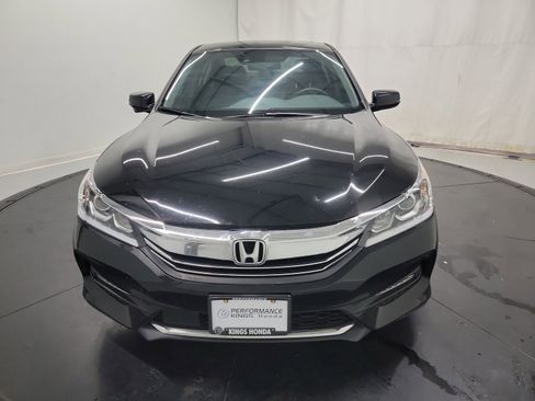 Used 2016 Honda Accord EX-L image 2