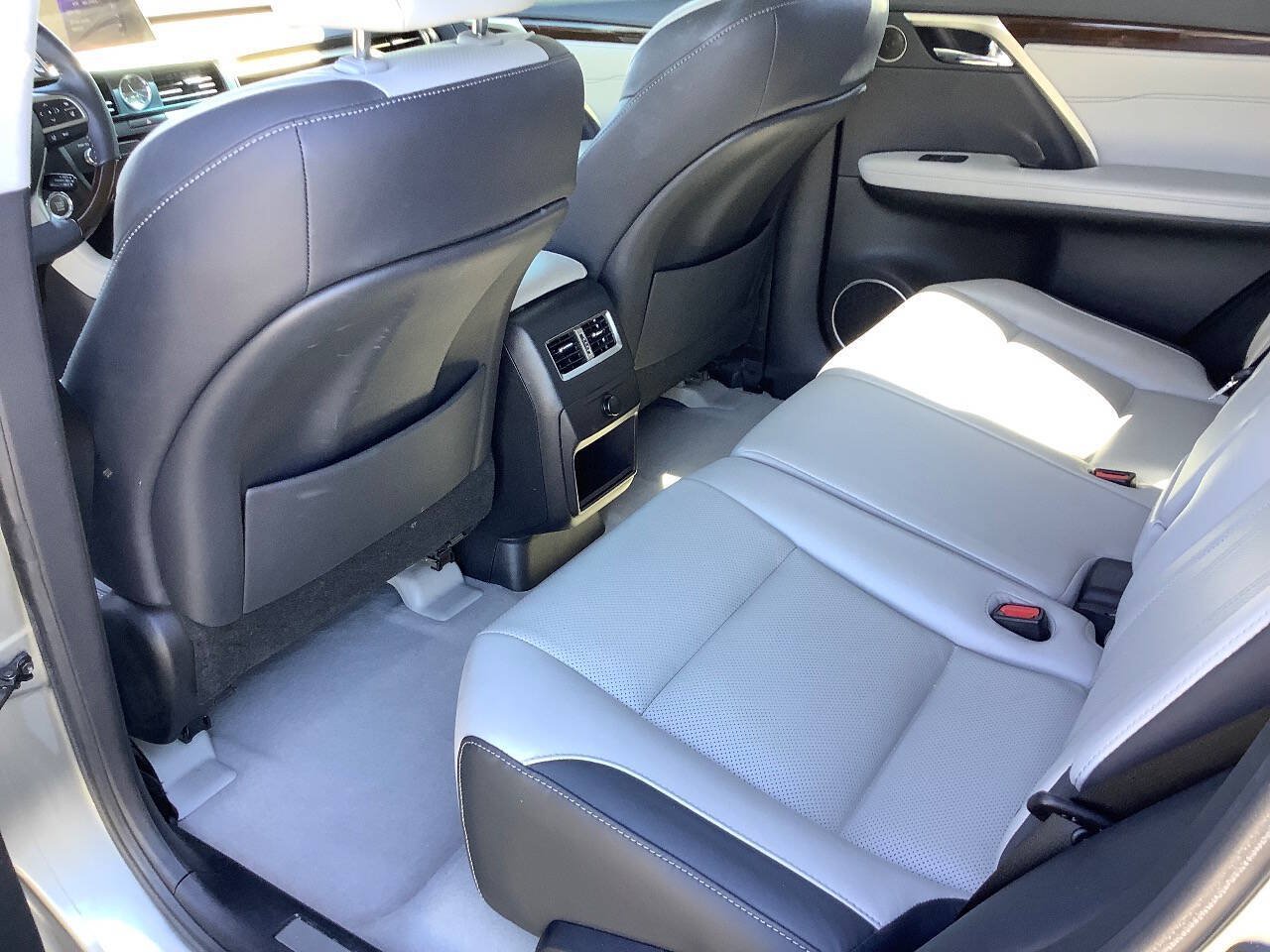 Used 2019 Lexus RX 350 AWD w/ Navigation Package image 36