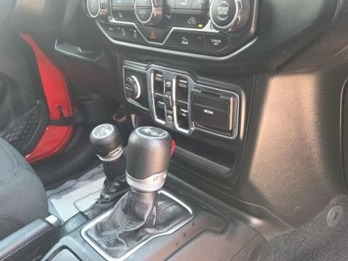 Used 2021 Jeep Wrangler Unlimited Sport AWD/4WD image 45
