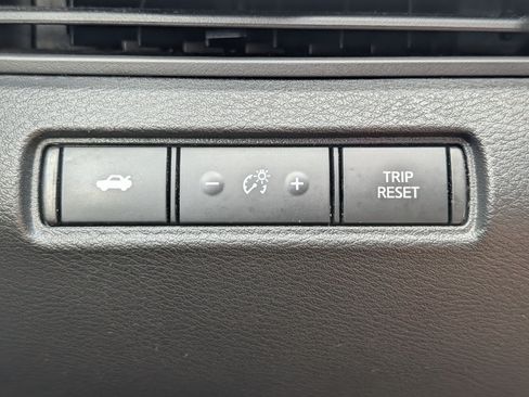 Used 2021 Nissan Altima 2.5 SV FWD image 26