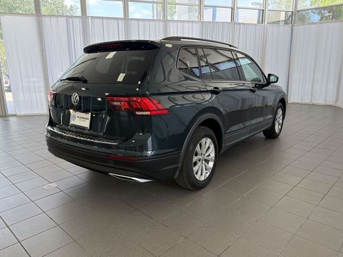 Used 2019 Volkswagen Tiguan S FWD image 9