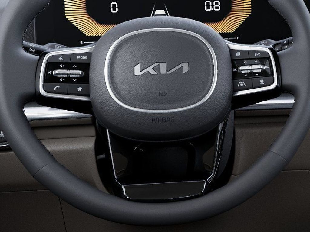 New 2026 Kia Carnival LXS FWD image 22