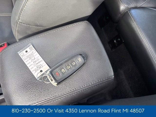 Used 2017 Ford Focus Titanium FWD image 25