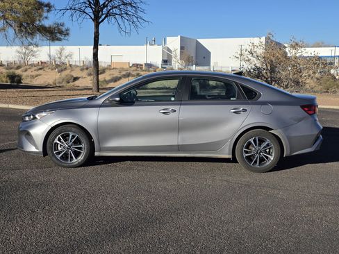 Used 2024 Kia Forte LXS image 20