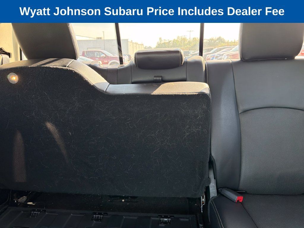 Used 2017 RAM 1500 Laramie w/ Convenience Group AWD/4WD image 30