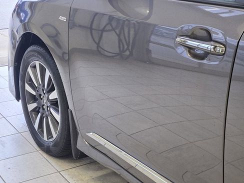 Used 2019 Toyota Sienna XLE Premium image 18