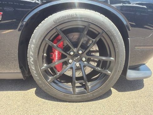 Used 2015 Dodge Challenger SRT w/ Technology Group RWD image 11