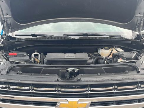 Used 2024 Chevrolet Suburban High Country w/ Max Trailering Package AWD/4WD image 32