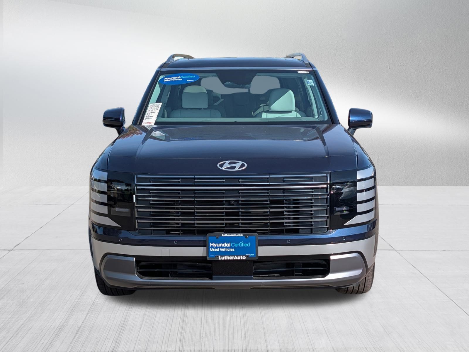Used 2026 Hyundai Palisade Limited AWD/4WD image 2