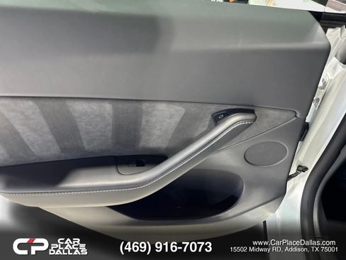Used 2021 Tesla Model Y Long Range AWD/4WD image 18