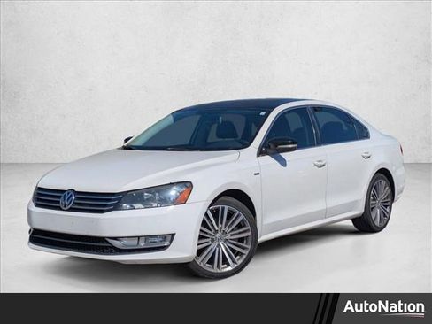 Used 2014 Volkswagen Passat 1.8T Sport image 1