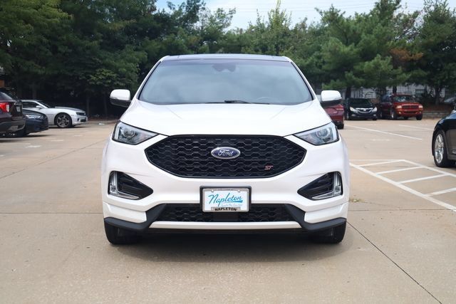 Used 2019 Ford Edge ST w/ Convenience Package AWD/4WD image 4