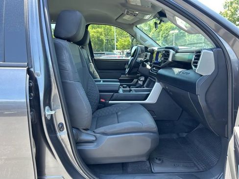 Used 2024 Toyota Tundra SR5 w/ SR5 Convenience Package AWD/4WD image 17