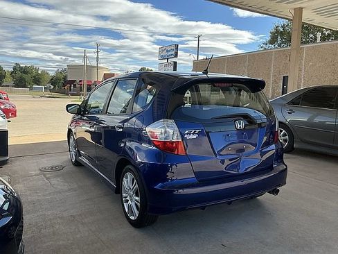 Used 2011 Honda Fit Sport image 7