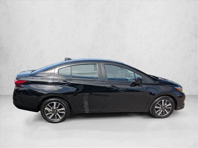 Used 2025 Nissan Versa SV FWD image 4