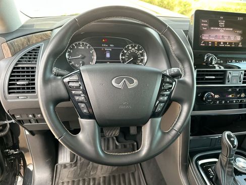 Used 2024 INFINITI QX80 Premium Select w/ All-Season Package image 14