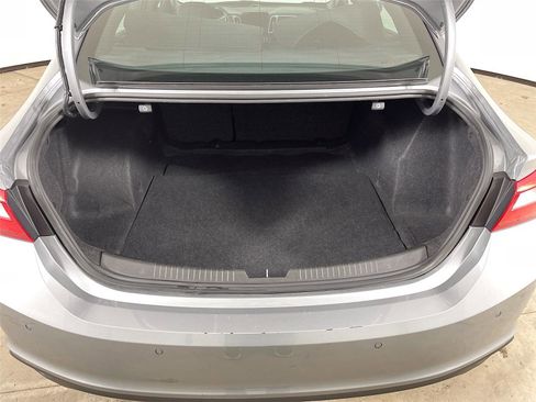 Used 2024 Chevrolet Malibu LT image 25